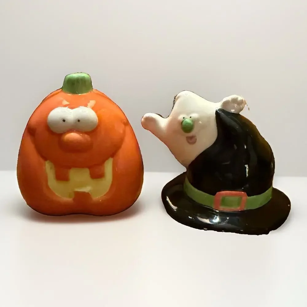 RUSS Vintage Black Cat/Jack-O-Lantern Pumpkin Salt & Pepper Shakers Ceramic